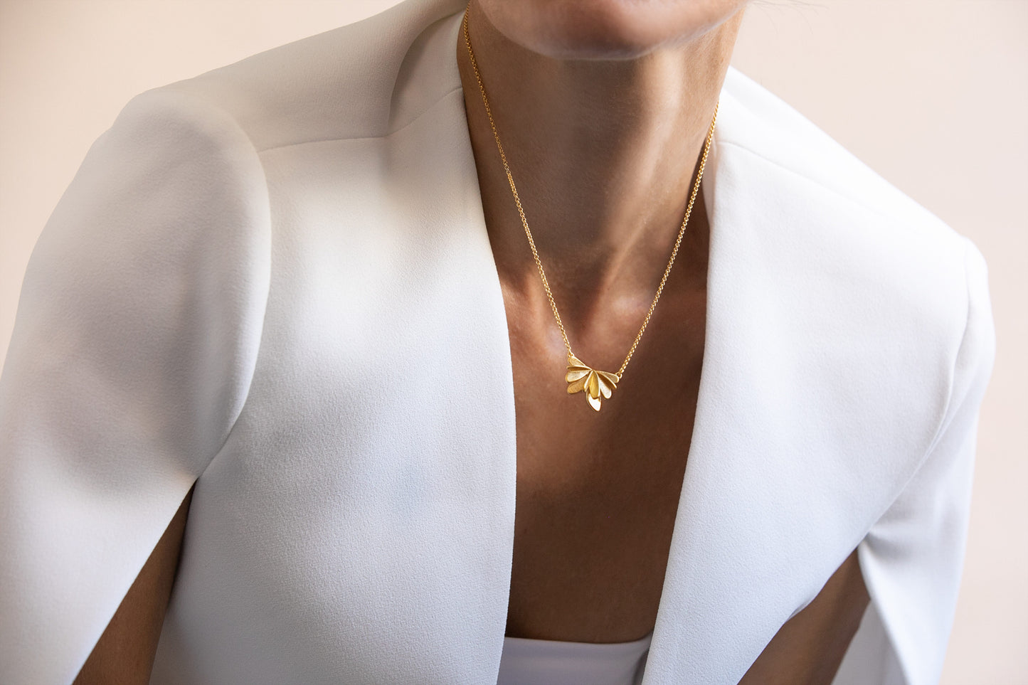 COLLAR VOL