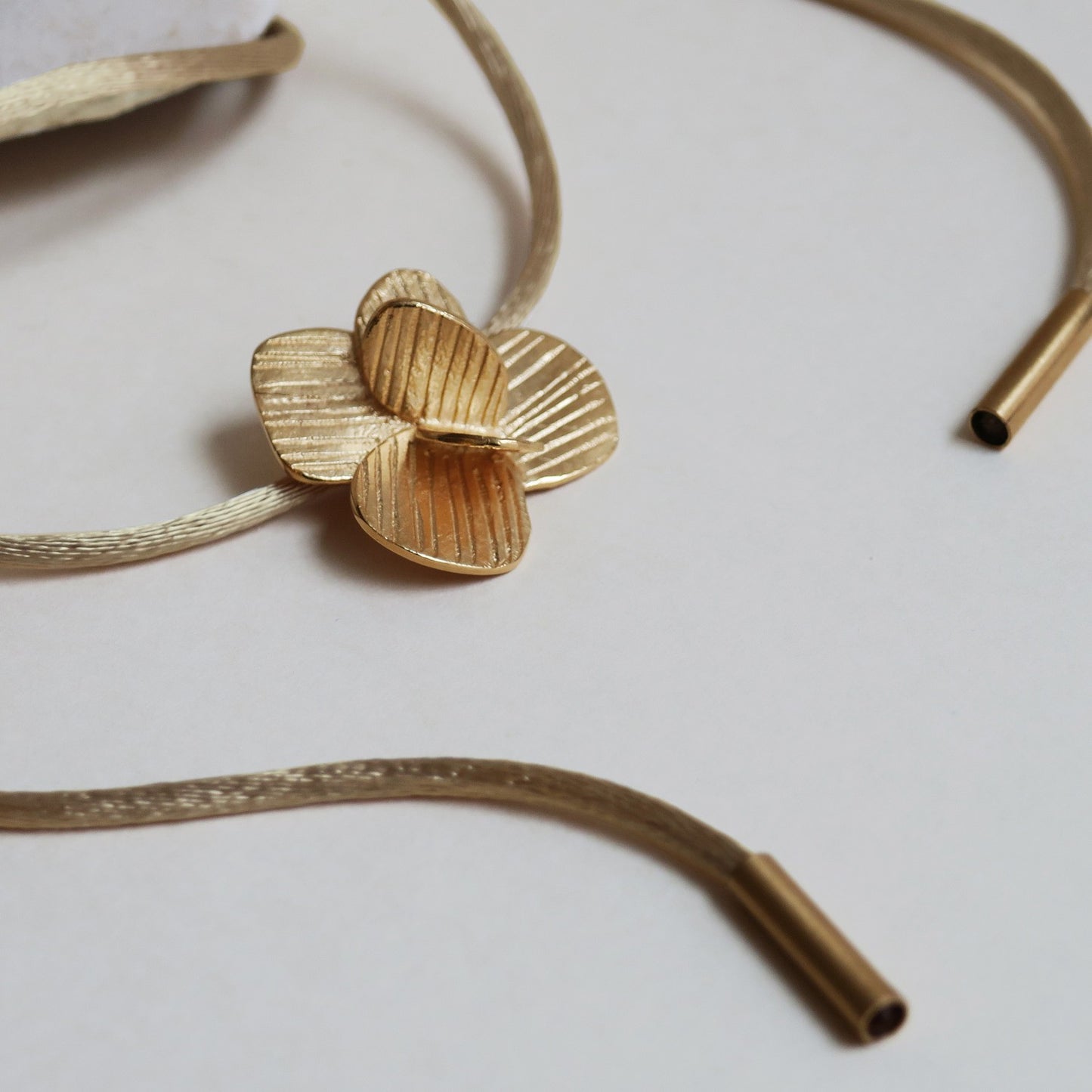COLLAR PAMPALONIA 02