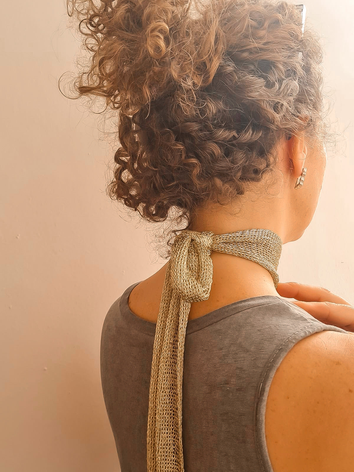 COLLAR HILO SANDRA BELLEW