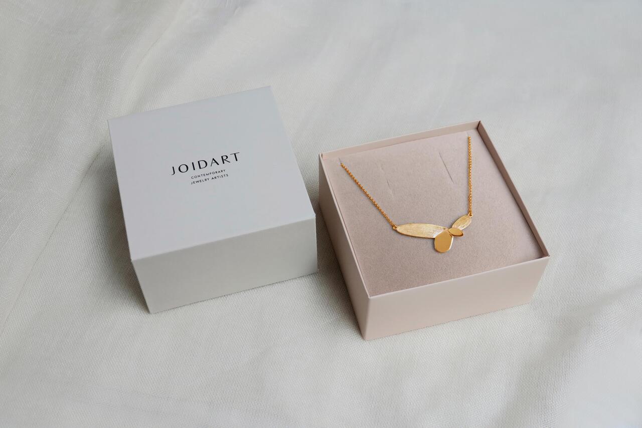 COLLAR LILIA ORO 02