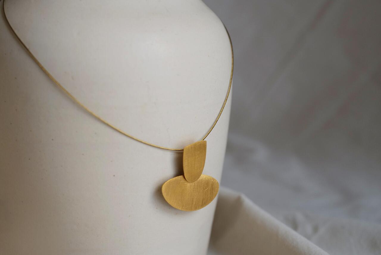 COLLAR VENUS ORO