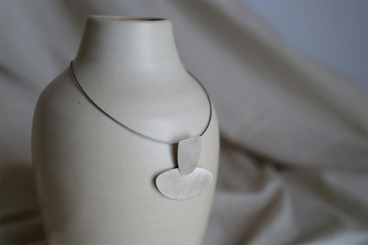 COLLAR VENUS PLATA