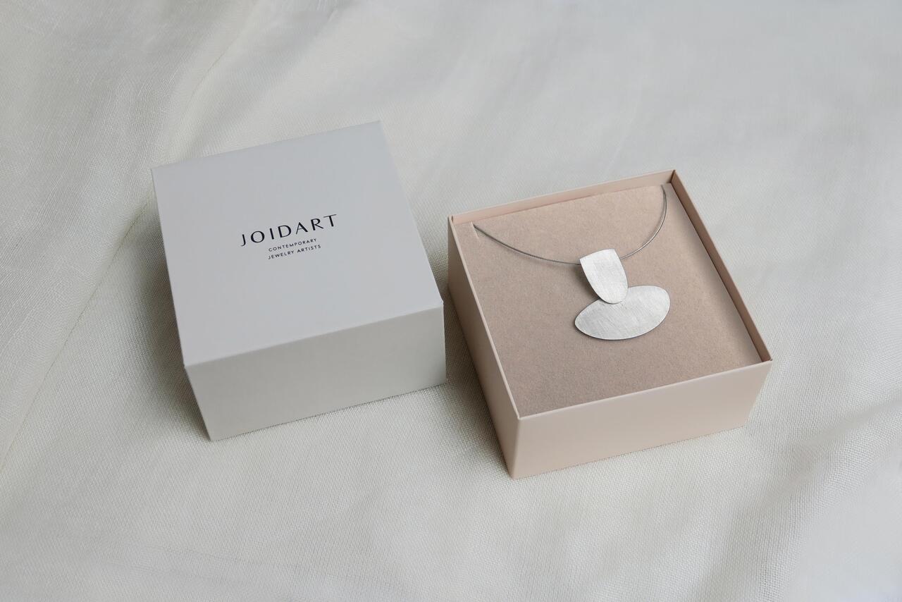 COLLAR VENUS PLATA