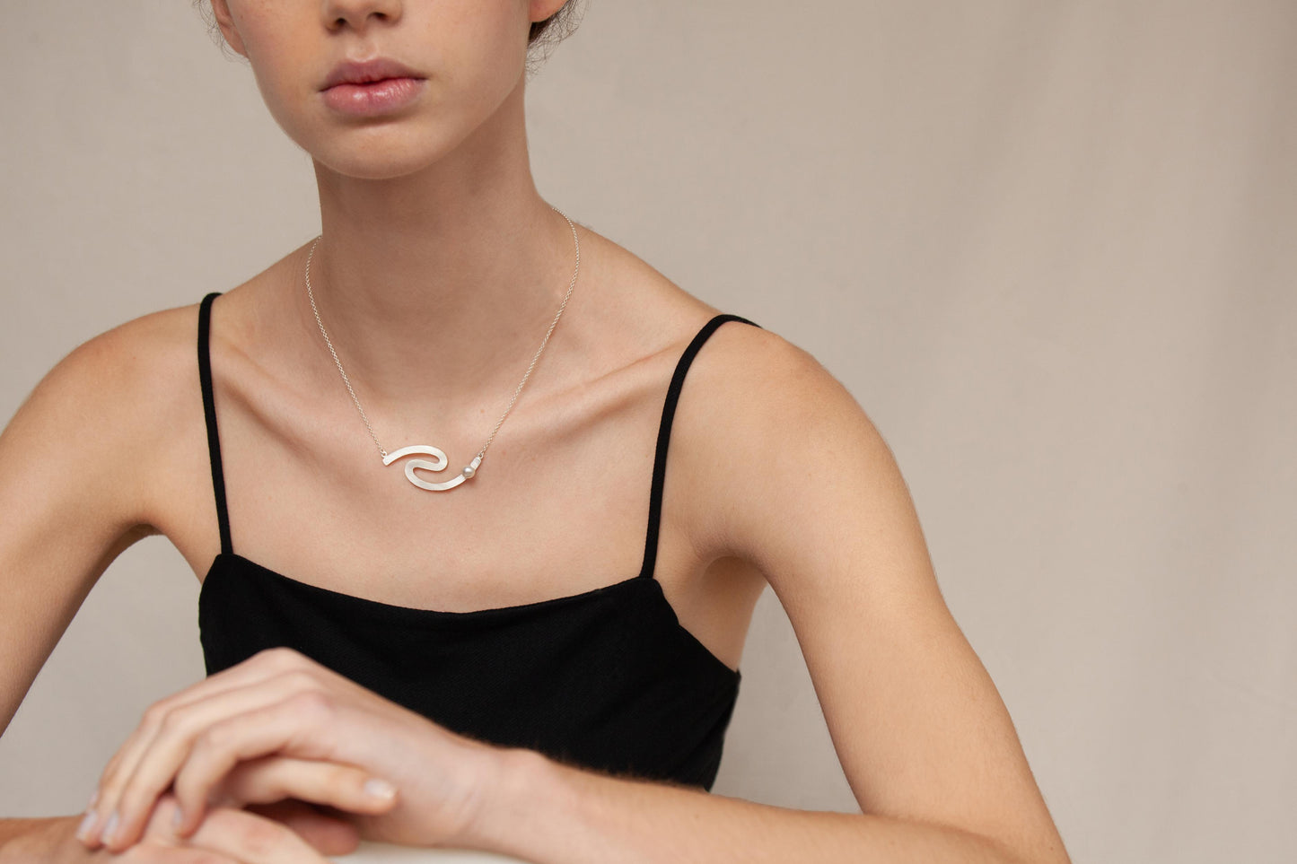 COLLAR ALEXANDER PLATA 01