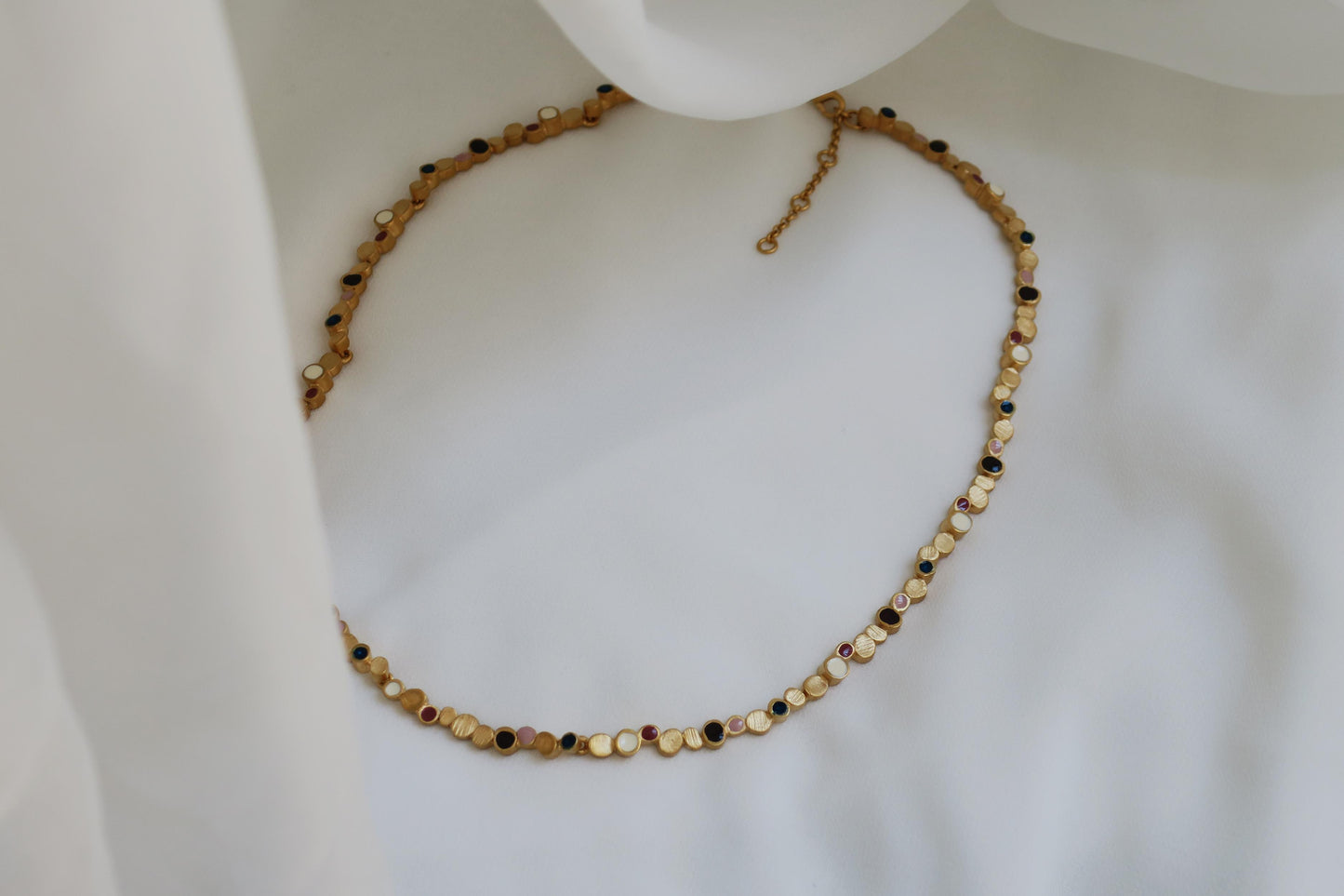 COLLAR AURA ORO 03