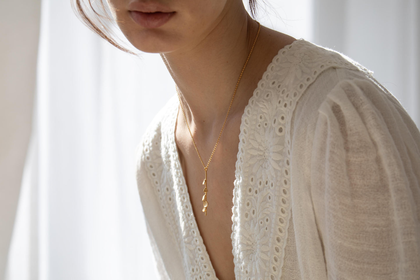 COLLAR BRANCA ORO 01